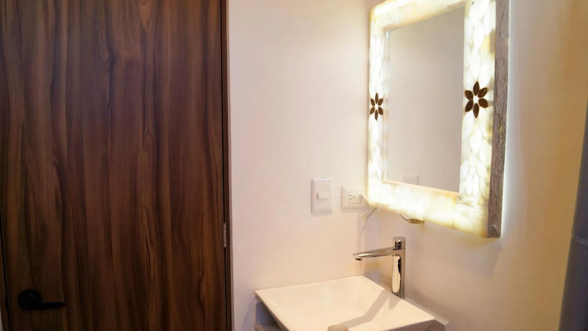 Jacuzzi Vista A La Ciudad De Puebla Apartment